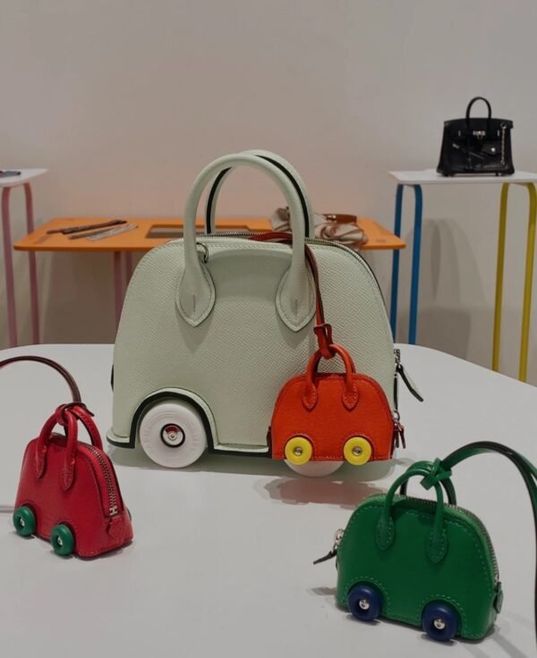 GPC Mode Bolide on wheels lovely Rose Red & green Silver Full Handmade