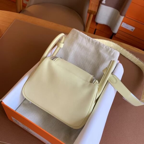 GPC Mode Mini lindy swift Leather i8 Light Yellow Silver Hardware 19cm Full Handmade